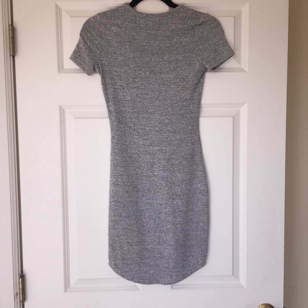 Golden by TNA (Aritzia) Sweater Dress XXS - Picture 4 of 4